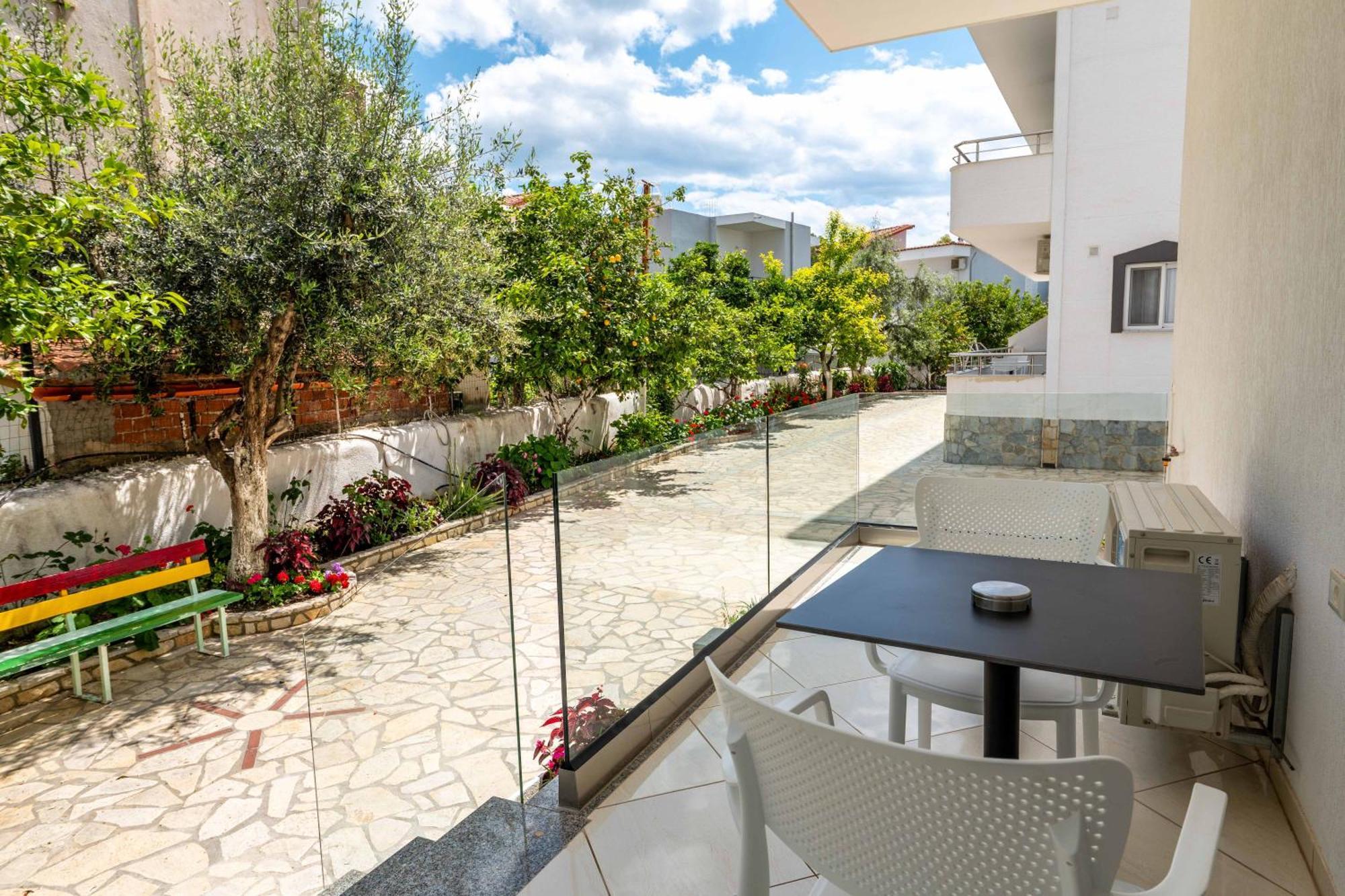 Apartments Margarita Ksamil Exteriér fotografie